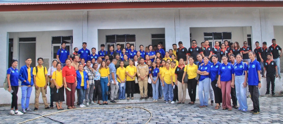 ADMINISTRATIVE VERA CRUZ SIMU ONA STUDENT HAMUTUK 100